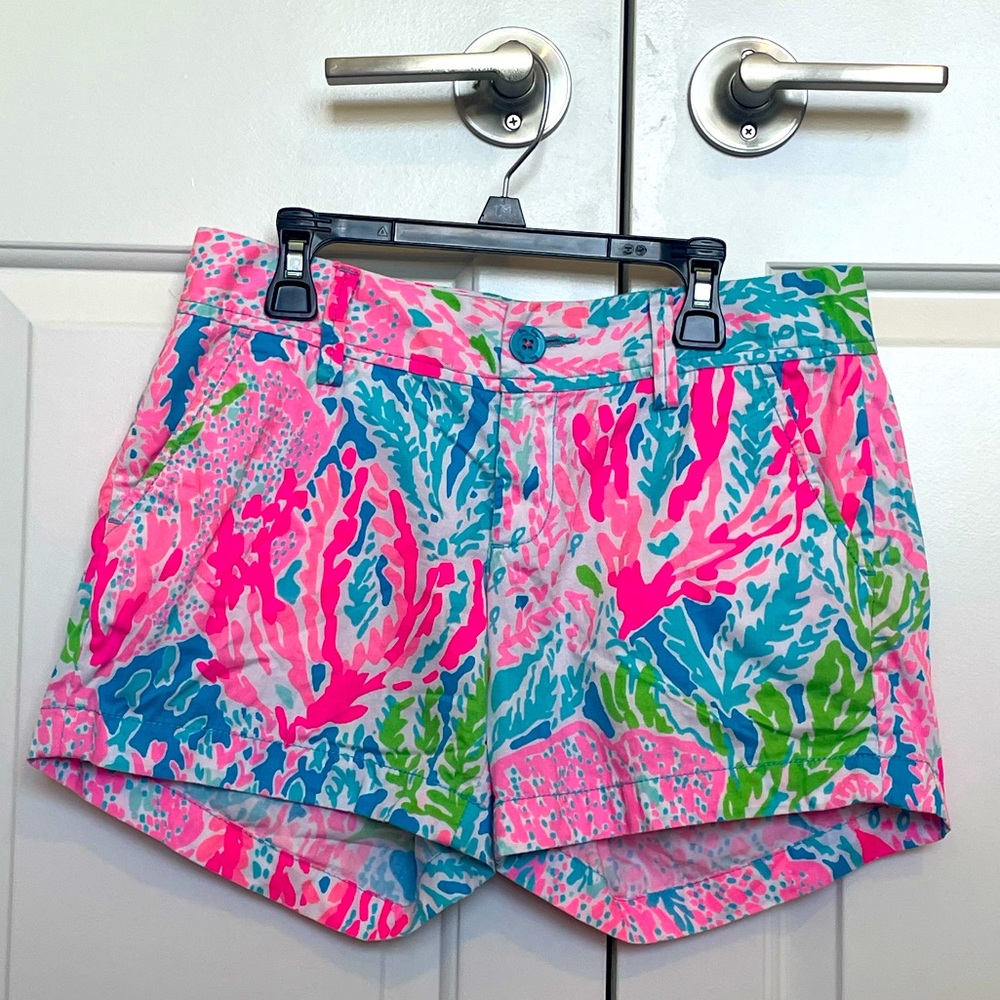 Lilly Pulitzer Coral Multicolor The Callahan Shorts - Size 2/Excellent Condition